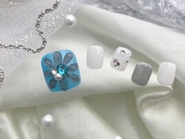 フット　フラワー　ぷっくり