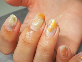 ビューティトリップ(Beauty TRIP)/イエローインクは春らしくて人気