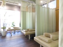 たんぽぽ鍼灸整体院/施術ベッドへご案内☆