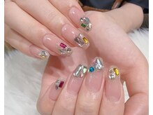ネイルアンドアイラッシュスタジオ シュシュ(chouchou)/ワンカラー×ラメ×色々ストーン