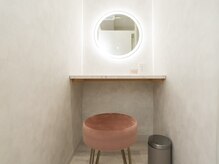 ニユ 名駅店(Niyu)の雰囲気(半個室のパウダースペース3席完備!ストレートアイロン貸出♪)