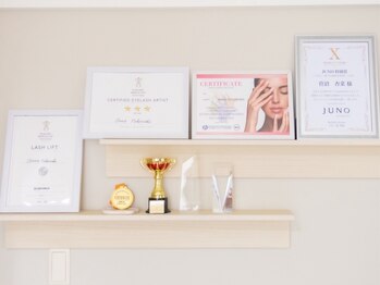 ロイ(ROI)の写真/高技術・高持続のまつげパーマ(L3リフト)でリピーター続出◎理想の目元を叶るために丁寧に施術いたします♪