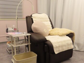 ラフィネ(Raffine+)の写真/【まつげパーマ☆コーティング付き￥4,500】モチの良さに自信あり★360度どこから見ても美しい仕上がりに♪