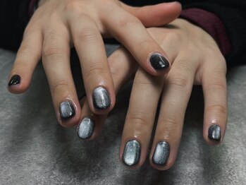 オムネイル 渋谷(HOMME NAIL)/マグネットネイル ¥6.600