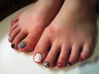 女度UPなフットネイル♪