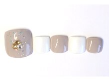 ネイルサロン アテナ(Athena)/200種類から選べるデザイン