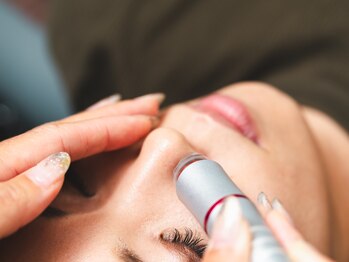 サンプラス(SUN PLUS)/毛穴洗浄は不動の人気♪