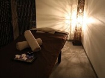 ハリサロンドオフ 西梅田店(hari salon de off)/施術室