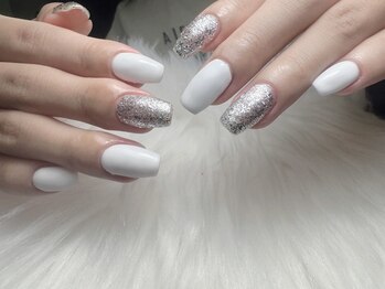 ビーネイル 新松戸(BE NAIL)/チップ長さ出しワンカラー