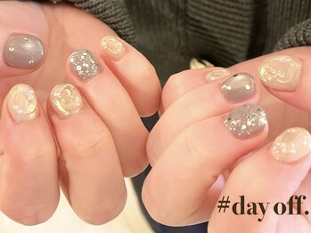 デイオフ ドット(day off.)