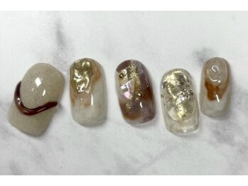 10月トレンドデザイン¥8600