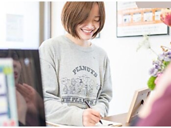 ともす整骨院/受付