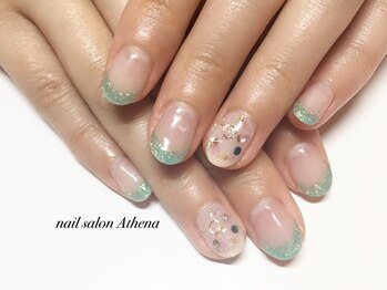 ネイルサロン アテナ(Athena)/200種類から選べるデザイン