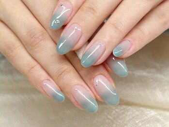 リノネイル(Lino Nail)/グラデーション