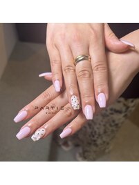 ガーリーネイル