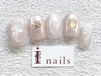 アイネイルズ 梅田店(I nails)/ホワイトミラーニュアンス¥8200