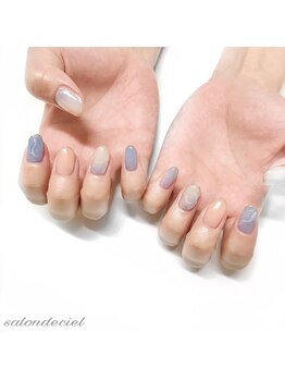 淡あわニュアンスネイル