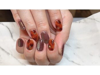 ドローネイル(DLAW NAIL)/