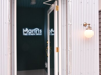 マリリス(Mariris)/店内入口
