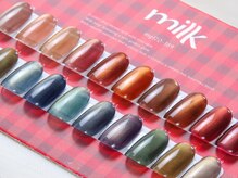 マハロ プルメリアの雰囲気（肌なじみのよいカラーを豊富にご用意しております。）