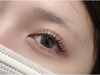 the helix 大村店【ザヘリックス】の写真/駐車場完備!ヘアサロン併設だから忙しい方、お買い物途中やお仕事帰りにも♪ずっと通いやすい価格で大人気!