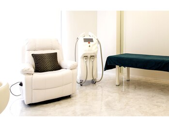 モジャ エピレーション フォーメン(MOJA epilation for men)/清潔感のある店内