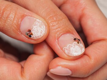 ビューティトリップ(Beauty TRIP)/春らしいフラワーレース