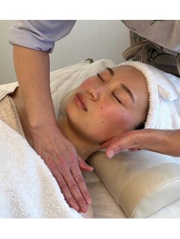 マリーゴールド(marigold)/◇好評☆デコルテマッサージ