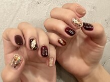 ノラ ミナミアオヤマ(NORA MINAMIAOYAMA)/大人ブラウンニュアンス