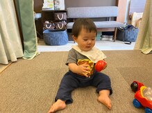 子育てママの整体サロン/施術中のお子様の様子