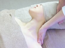 ルース(LUCE)/【小顔コルギ工程　3 】