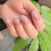 グロウネイル(glow nail)