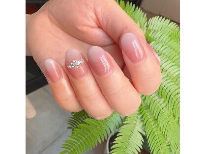 グロウネイル(glow nail)の写真