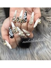 エスフィーネイルサロン ブリーユ(Esfy nailsalon Brille)/スカルプキラキラネイル