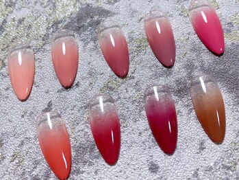 モアネイル 新宿/カラーグラデーション