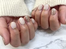 ネイルサロンアジアン 池袋店