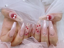さくらんぼネイル