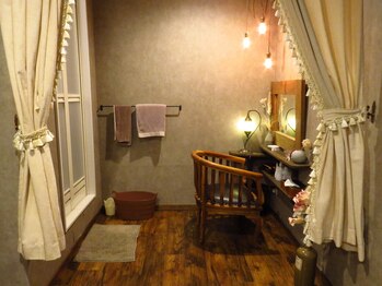 ピッティカ(Pithika)/