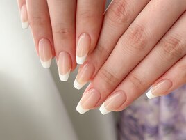 白フレンチネイル