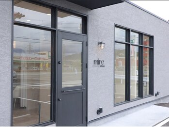 ミレ(mire)の写真/【モチや亀裂のお悩みに◎】爪の悩みを解決しながら高いアート再現力☆爪の健康を保ちながら美しい指先に♪