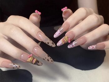 ビジューネイル(bijou nail)/