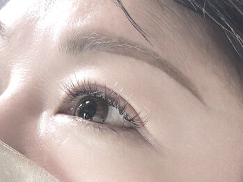 ベルアイズ(Belle eyes)/【美眉×LEDエクステ】