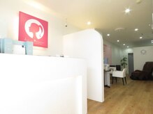 ジョリエプランセス/清潔感ある店内（受付）