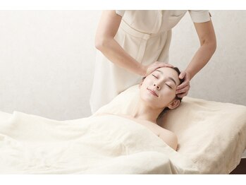 サレーヌ フェイシャルサロン 伊丹店/「小顔整体×エステ」60分詳細版