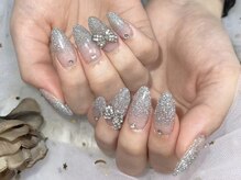 ジョリ(Joli)/キラキラネイル