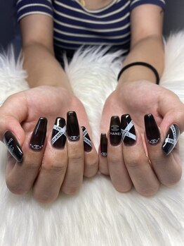 マンマ ディ ビビ ネイル(mamma di vivi nail)/シャネルネイル
