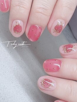 ティディーネスト(Tidynest)/いちごネイル