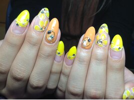 フラワーネイル