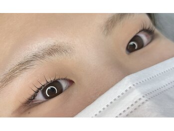 ルミエール(LUMIE’RE)/まつげパーマ一重