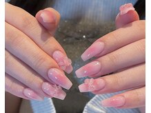 ヴィーナスネイル(Venus Nail)/長さ出しチークネイル